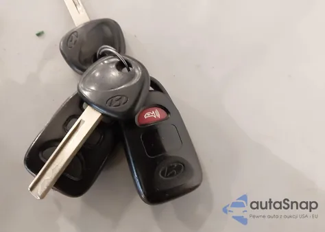 2016 Hyundai Veloster from USA, damaged, VIN KMHTC6AD6GU274407